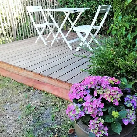 't Valkennestje Guest house